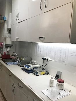 Farmacia González Lastra laboratorio de la farmacia
